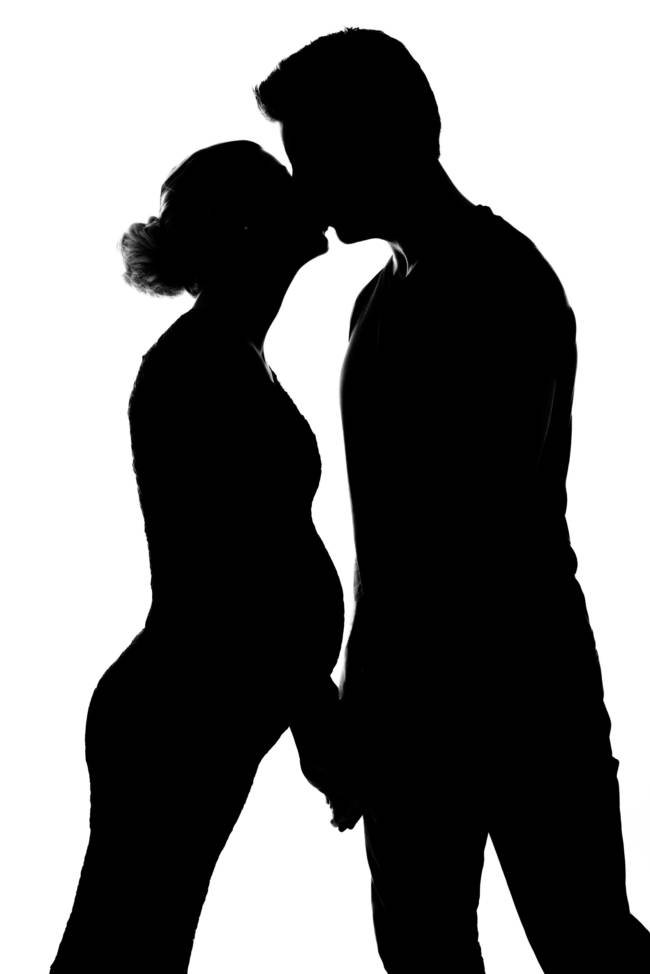 06 Schwangerschaftsbilder Schwarz Weiß Silouette
