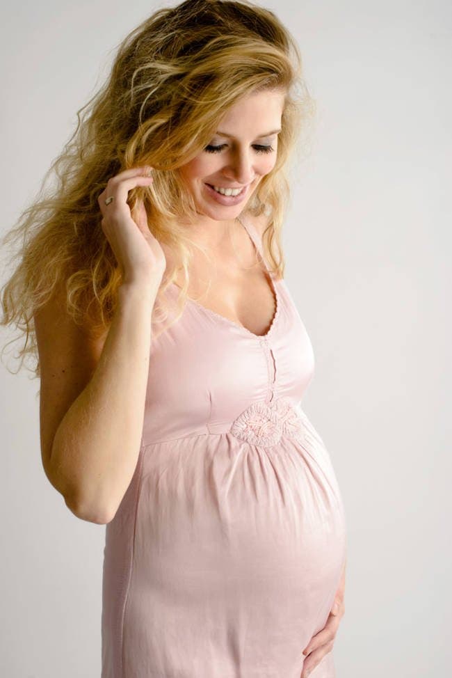 10 Schwangerschaftsbilder Schwarz Weiß Silouette