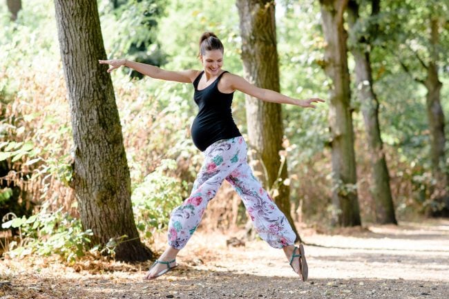 12 Schwangerschaft Babybauch Fotostudio Köln