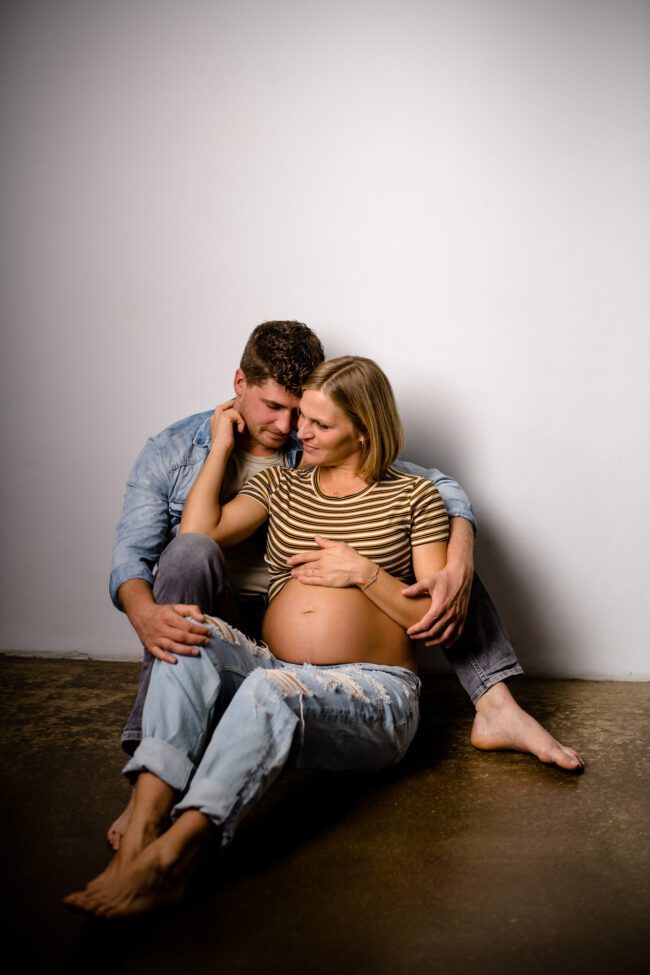 Pregnant Photographer 4